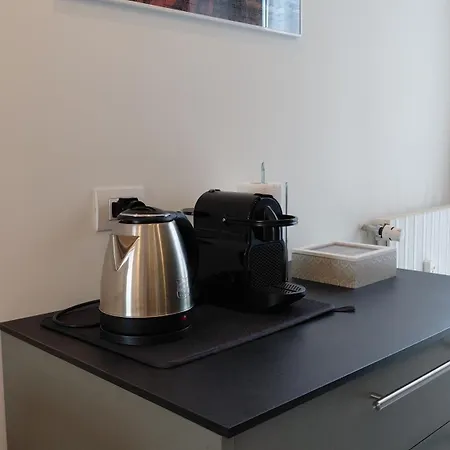 Apartment Rent 3 *
